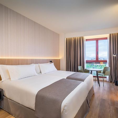 Occidental Pamplona Hotel Eksteriør billede