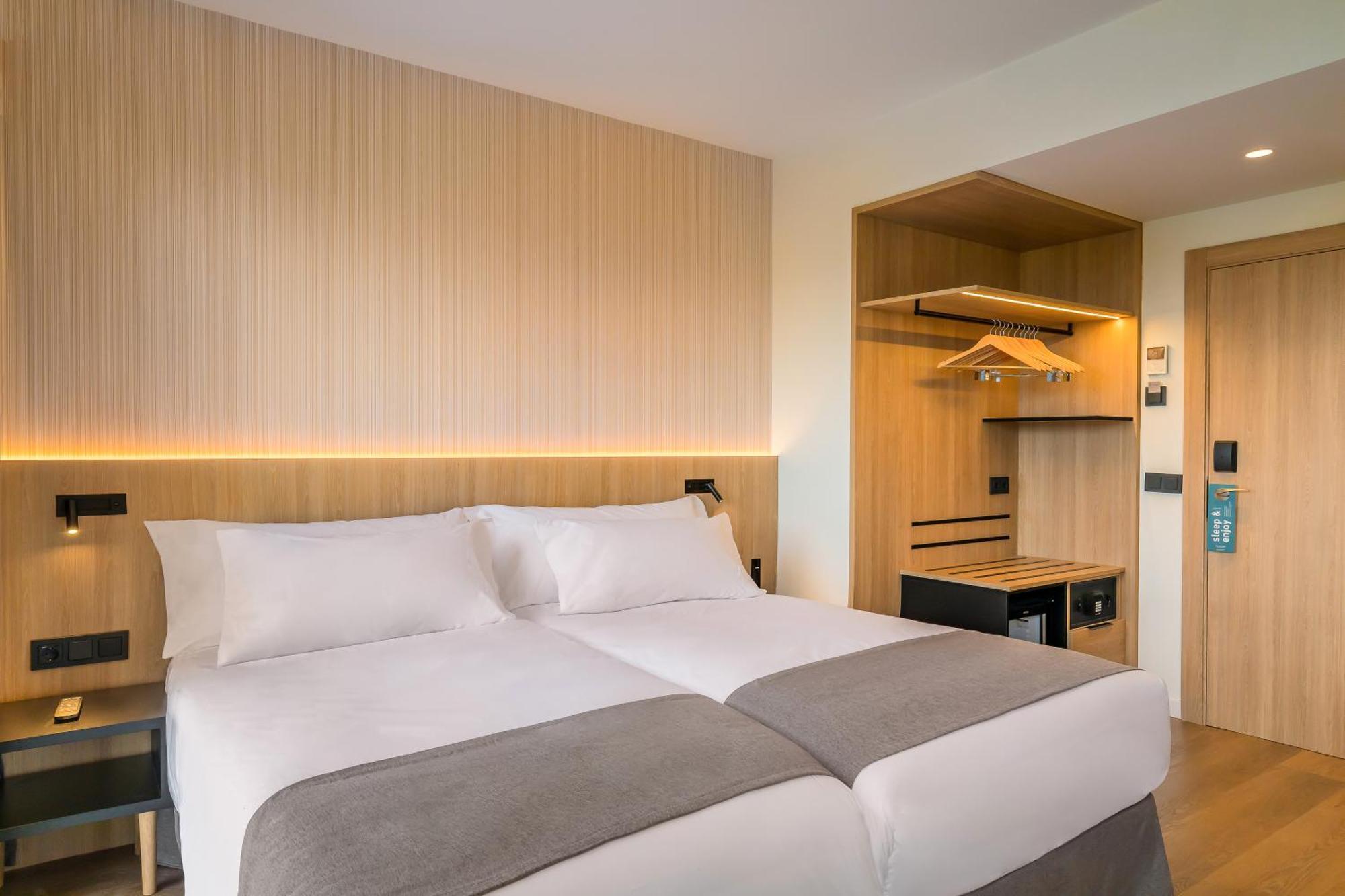 Occidental Pamplona Hotel Eksteriør billede