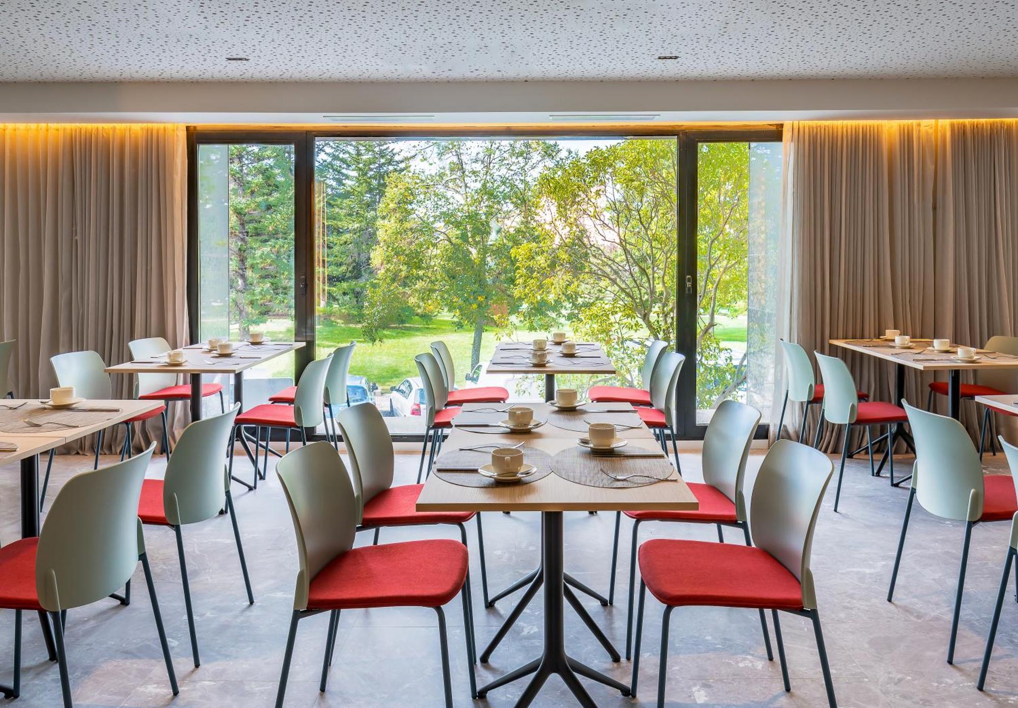 Occidental Pamplona Hotel Eksteriør billede