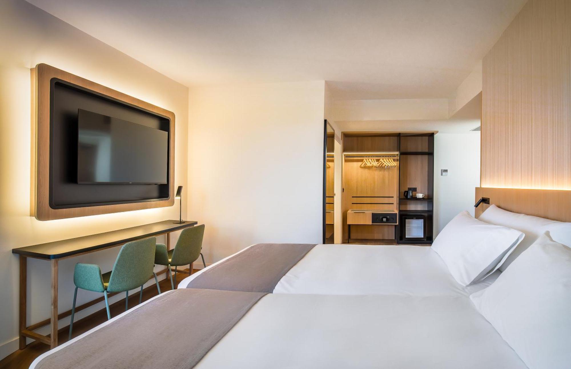 Occidental Pamplona Hotel Eksteriør billede