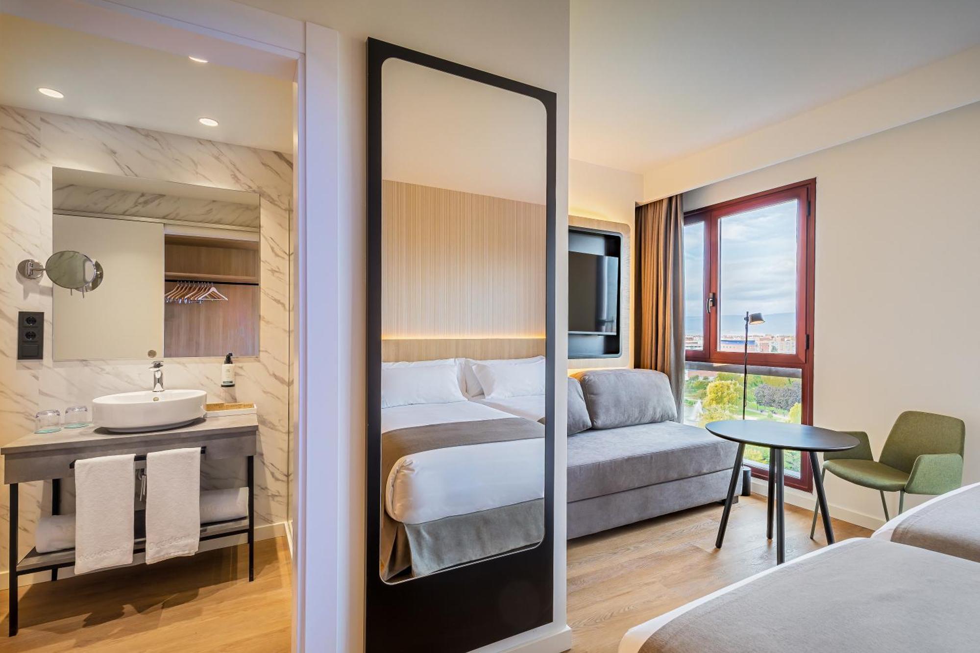 Occidental Pamplona Hotel Eksteriør billede