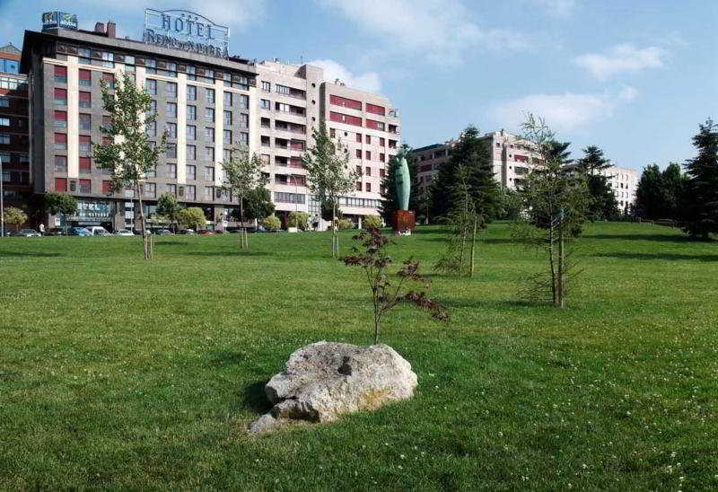 Occidental Pamplona Hotel Eksteriør billede